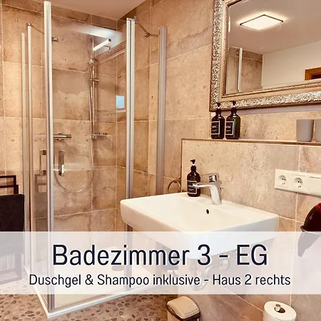 Grosses Fuer 12 -17 Personen Mit Whirlpool - Spielzimmer Und Garten Prázdninový dům Herbstein