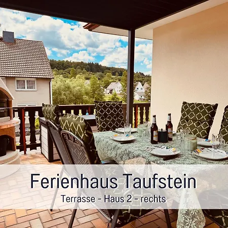 Familientreffen - Ganzes Haus - Spielplatz - Spielzimmer - Garten - Scheune - Terasse - Grill - Taufstein Ferienhaus Herbstein