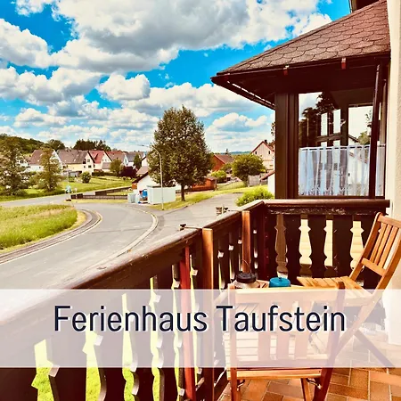 Familientreffen - Ganzes Haus - Spielplatz - Spielzimmer - Garten - Scheune - Terasse - Grill - Taufstein 펜션