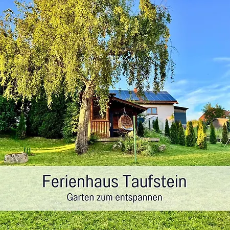 Familientreffen - Ganzes Haus - Spielplatz - Spielzimmer - Garten - Scheune - Terasse - Grill - Taufstein Ferienhaus *