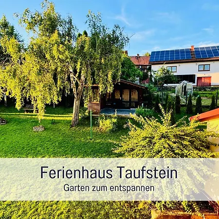 Ferienhaus Familientreffen - Ganzes Haus - Spielplatz - Spielzimmer - Garten - Scheune - Terasse - Grill - Taufstein *