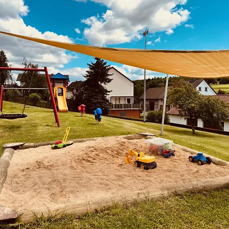 Prázdninový dům Grosses Fuer 12 -17 Personen Mit Whirlpool - Spielzimmer Und Garten