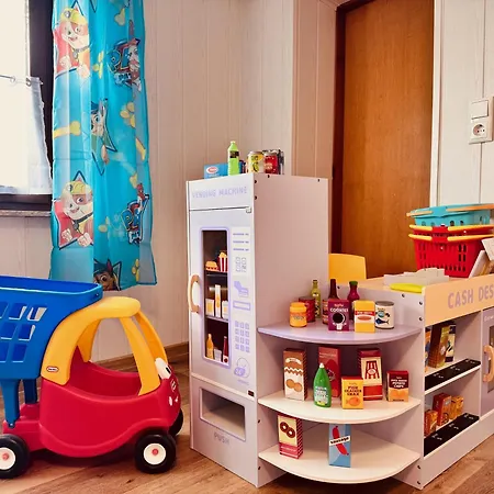 Grosses Fuer 12 -17 Personen Mit Whirlpool - Spielzimmer Und Garten 펜션 Herbstein