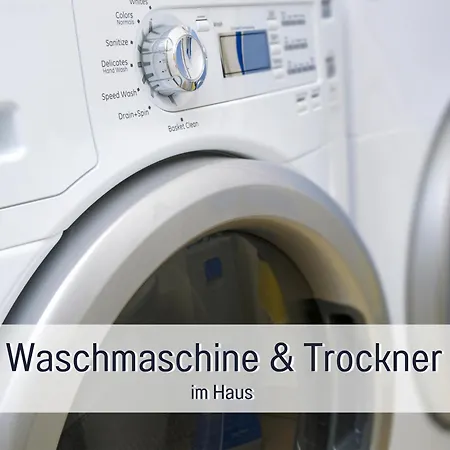 Grosses Fuer 12 -17 Personen Mit Whirlpool - Spielzimmer Und Garten