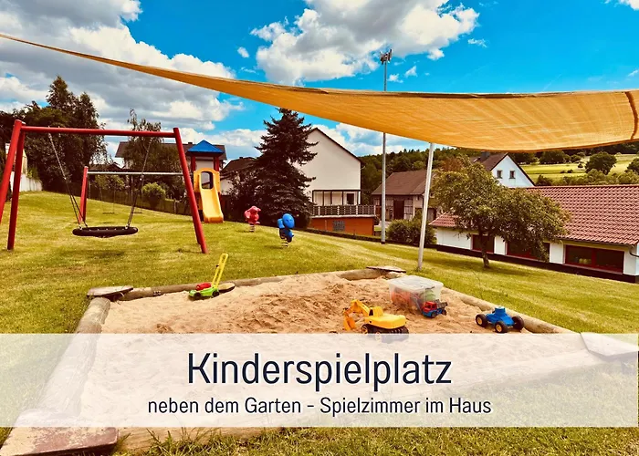 Großes Für 12 -17 Personen Mit Whirlpool - Spielzimmer Und Garten * Herbstein