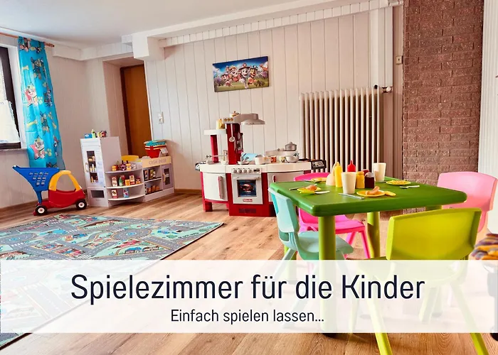 Ferienhaus Großes Für 12 -17 Personen Mit Whirlpool - Spielzimmer Und Garten